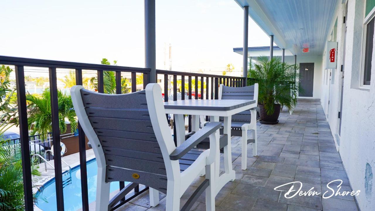 Devon Shores Clearwater Beach Esterno foto