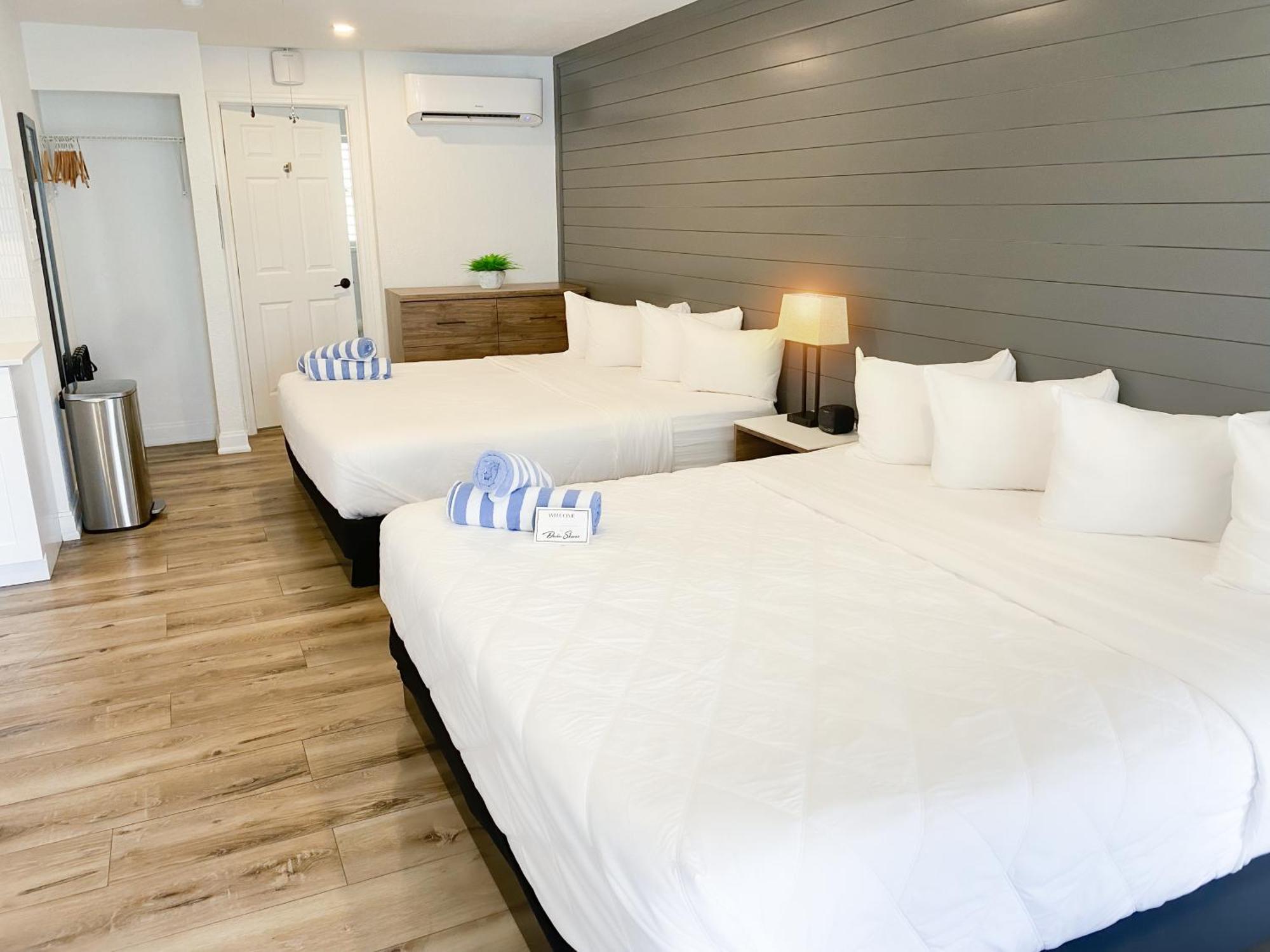 Devon Shores Clearwater Beach Esterno foto